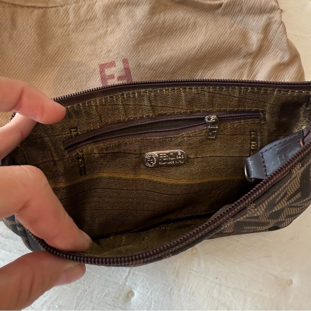 Vintage Fendi clutch - Picture 2 of 6